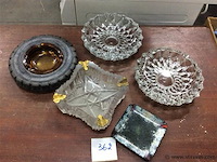 Lot asbakken - afbeelding 1 van  1