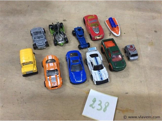 Lot auto's metaal - afbeelding 1 van  3