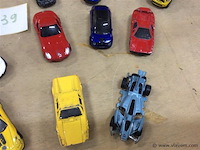 Lot auto's metaal - afbeelding 2 van  3