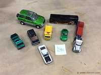 Lot auto's metaal - afbeelding 1 van  3