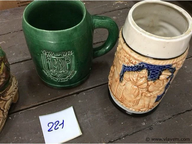 Lot bierkruiken - afbeelding 3 van  3