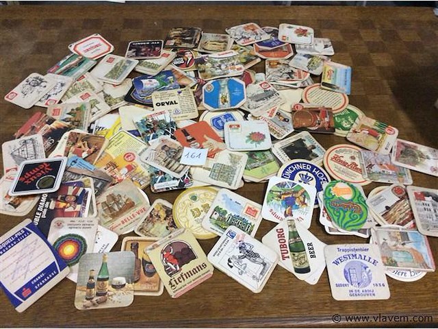 Lot bierviltjes - afbeelding 1 van  5