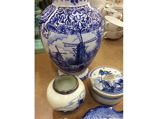 Lot blauw - afbeelding 3 van  3