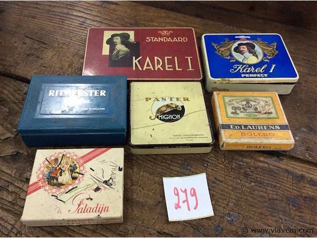 Lot blikken dozen - afbeelding 1 van  3