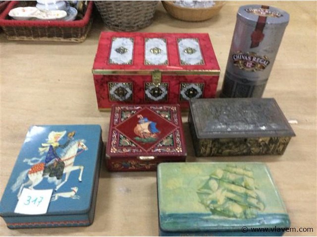 Lot blikkken dozen - afbeelding 1 van  3