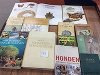 Lot boeken fauna &. flora - afbeelding 1 van  4