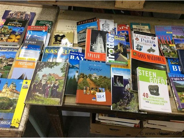 Lot boeken vnl toerisme - afbeelding 1 van  4