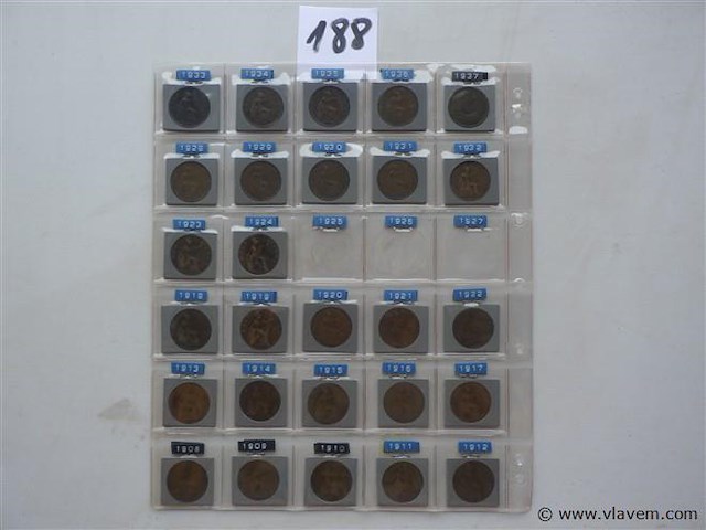 Lot britse half pennies - afbeelding 1 van  3
