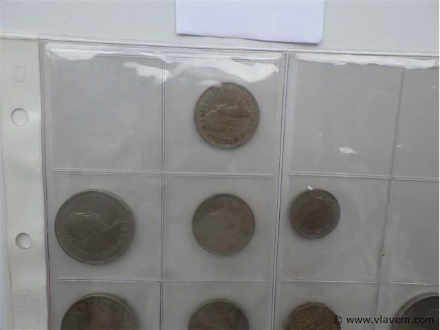 Lot britse munten - afbeelding 2 van  4