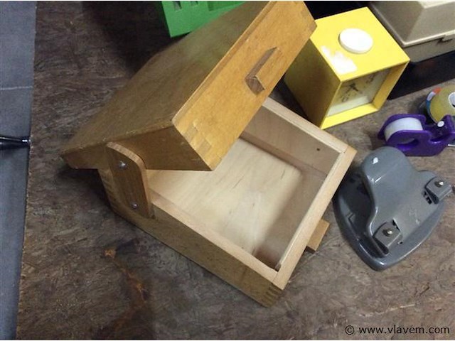 Lot bureaumateriaal - afbeelding 2 van  3