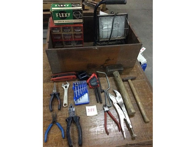 Lot divers werkmateriaal - afbeelding 1 van  3