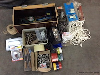 Lot divers werkmateriaal - afbeelding 1 van  4