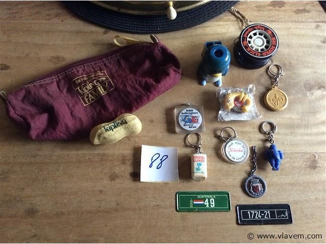 Lot divers - afbeelding 1 van  4