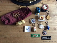 Lot divers - afbeelding 1 van  4