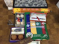 Lot divers - afbeelding 1 van  3