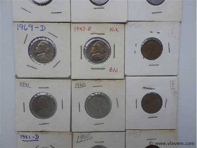 Lot diverse amerikaanse munten in kartonhouders - afbeelding 3 van  4