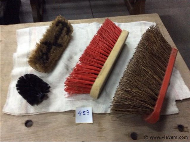 Lot diverse borstels - afbeelding 1 van  2