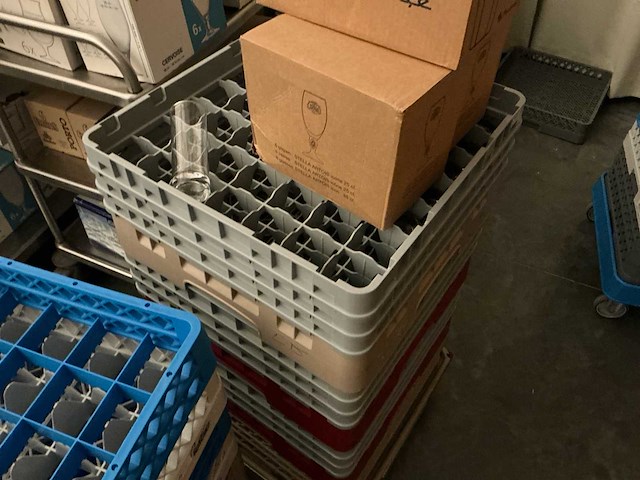 Lot diverse glazen - afbeelding 2 van  13