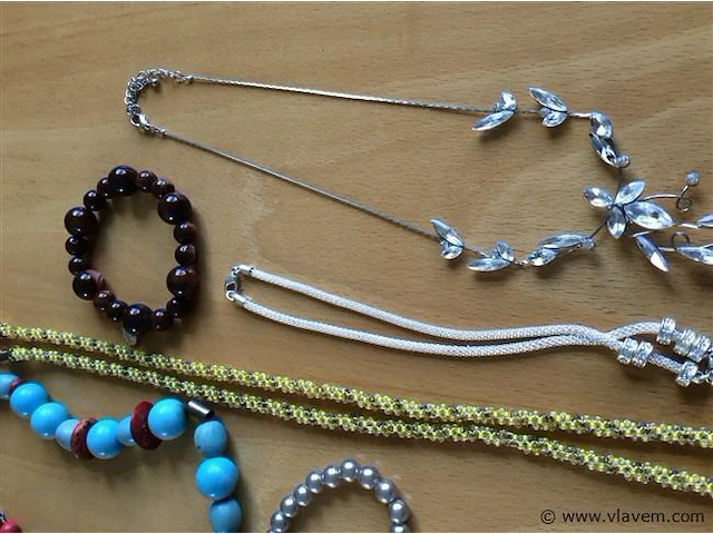 Lot diverse kransen - afbeelding 3 van  4