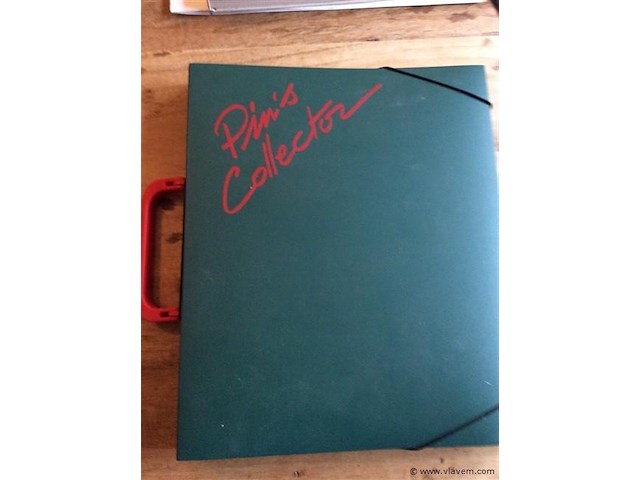 Lot diverse pins in kaft - afbeelding 5 van  5