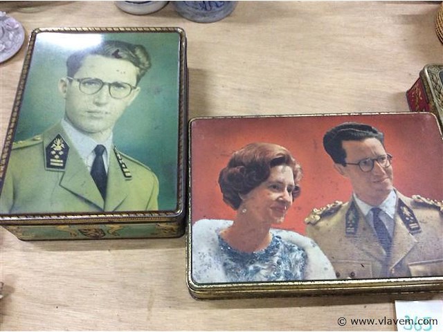 Lot dozen royals - afbeelding 2 van  3