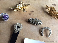 Lot fantasiejuwelen - afbeelding 2 van  2