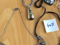 Lot fantasiejuwelen - afbeelding 2 van  4