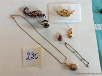 Lot fatasiejuwelen - afbeelding 1 van  3