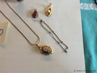 Lot fatasiejuwelen - afbeelding 2 van  3