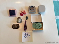 Lot fatasiejuwelen - afbeelding 1 van  4