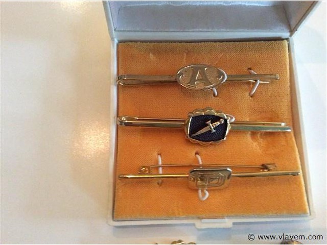 Lot fatasiejuwelen - afbeelding 3 van  3