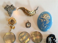 Lot fatasiejuwelen - afbeelding 2 van  3