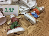 Lot figuurtjes - afbeelding 3 van  3