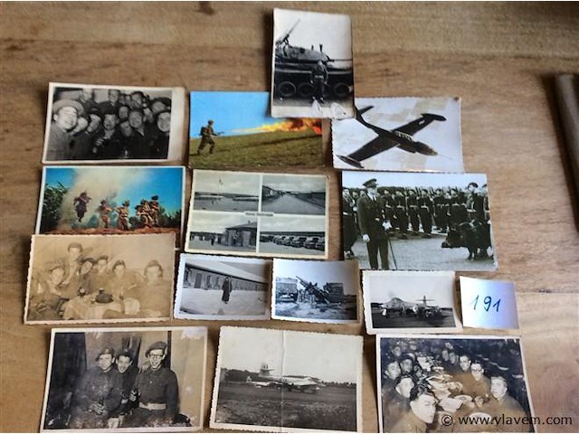 Lot foto's militair - afbeelding 1 van  4