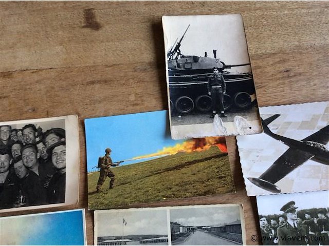 Lot foto's militair - afbeelding 2 van  4