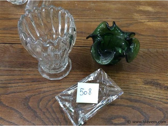 Lot glazen items - afbeelding 1 van  2