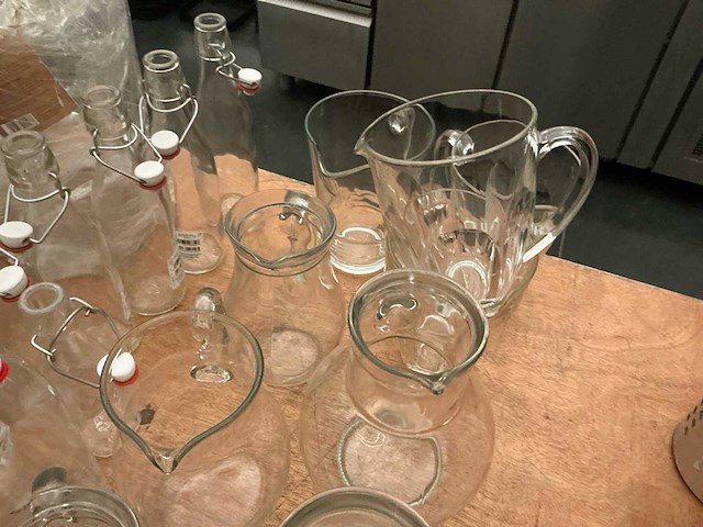 Lot glazen kannen - afbeelding 3 van  6