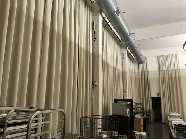 Lot gordijnen - afbeelding 1 van  3