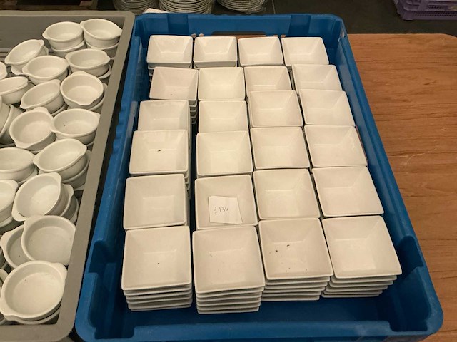 Lot hapjes potjes en schaaltjes - afbeelding 5 van  5