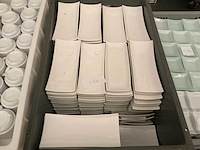 Lot hapjes potjes en schaaltjes - afbeelding 3 van  5