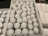 Lot hapjes potjes en schaaltjes - afbeelding 4 van  5