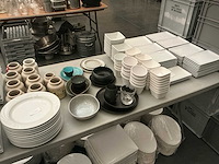 Lot hapjes potjes en schaaltjes - afbeelding 1 van  7