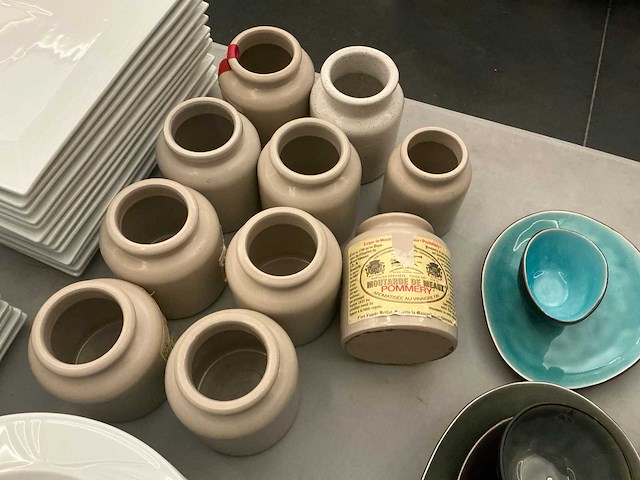 Lot hapjes potjes en schaaltjes - afbeelding 7 van  7