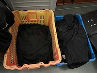 Lot hoezen en overtrekken voor tafels en statafels - afbeelding 3 van  6