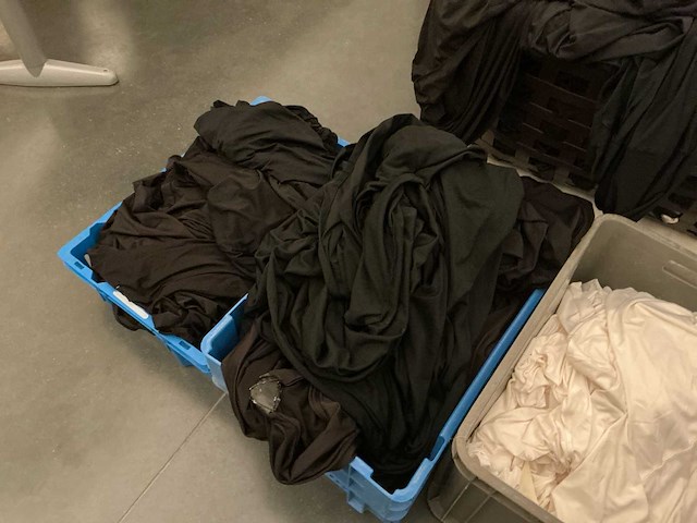 Lot hoezen en overtrekken voor tafels en statafels - afbeelding 6 van  6