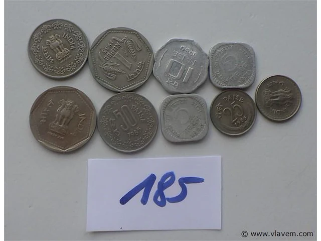 Lot indische munten - afbeelding 1 van  2
