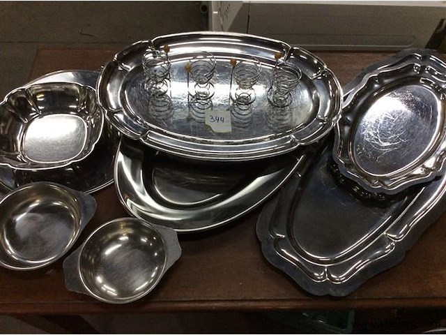 Lot inox schalen - afbeelding 1 van  3