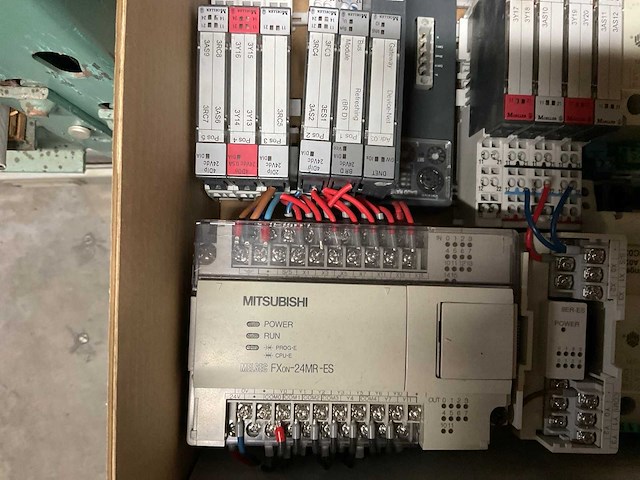 Lot instalatiemateriaal - afbeelding 2 van  5