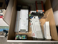 Lot instalatiemateriaal - afbeelding 2 van  5