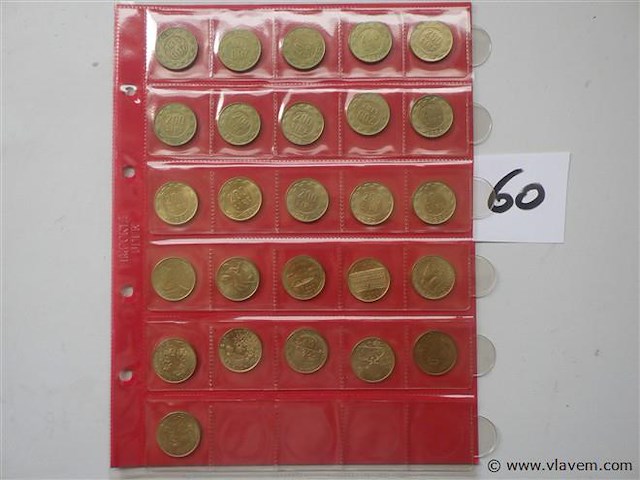 Lot italiaanse munten - afbeelding 1 van  3